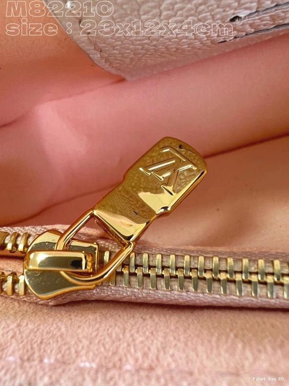 Firstbag Chain Ivy-23.5*12*4.3cm VUITTON Wallet LOUIS on 0710